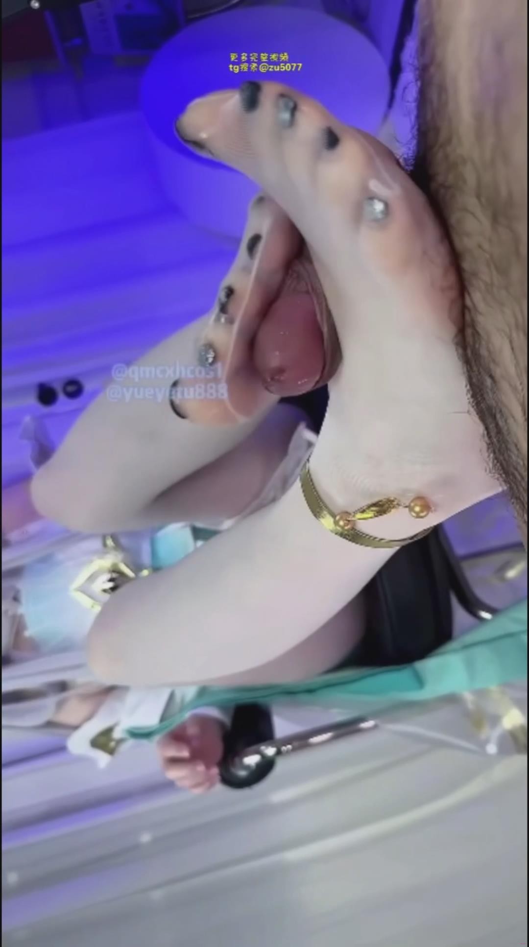 1onxbhilgqu.jpg 1onxbhilgqu.jpg