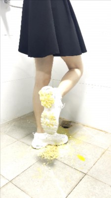 bda3ft2ajje.jpg