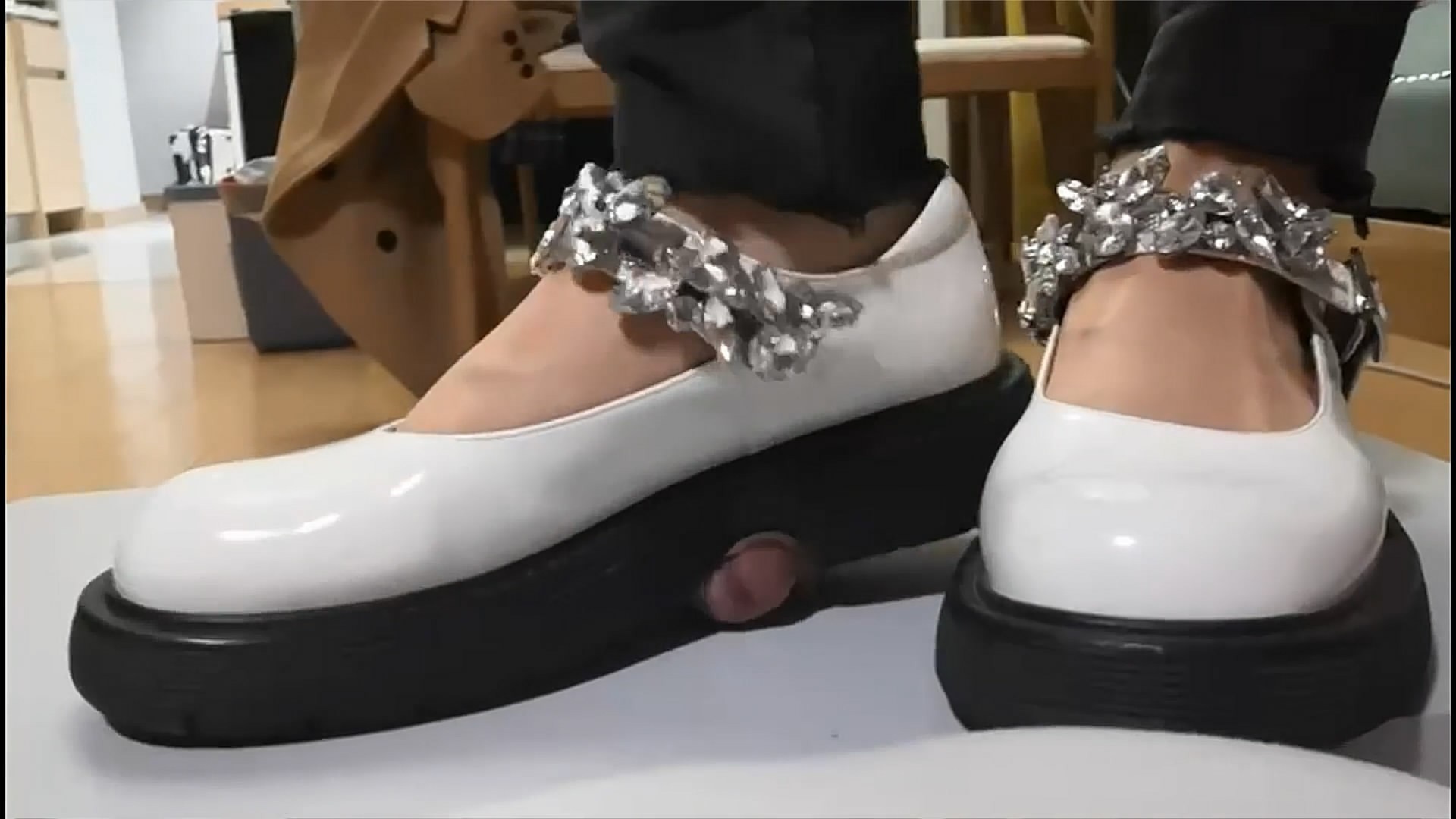 ykv4atp0ug3.jpg ykv4atp0ug3.jpg