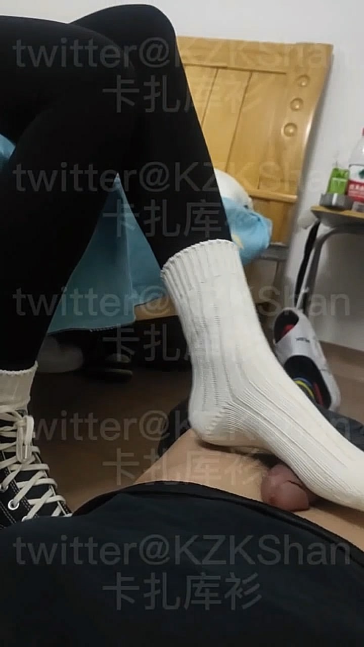 nit1zw3hsfn.jpg nit1zw3hsfn.jpg