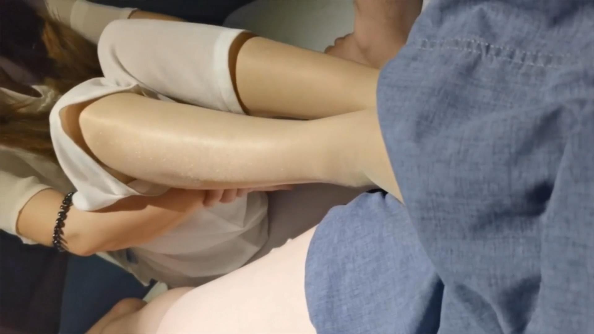 w5lx24nsee3.jpg w5lx24nsee3.jpg