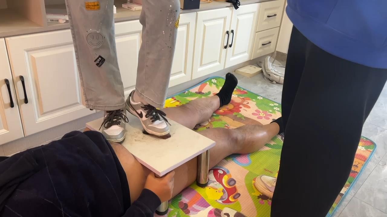 1a4izdnztot.jpg 1a4izdnztot.jpg