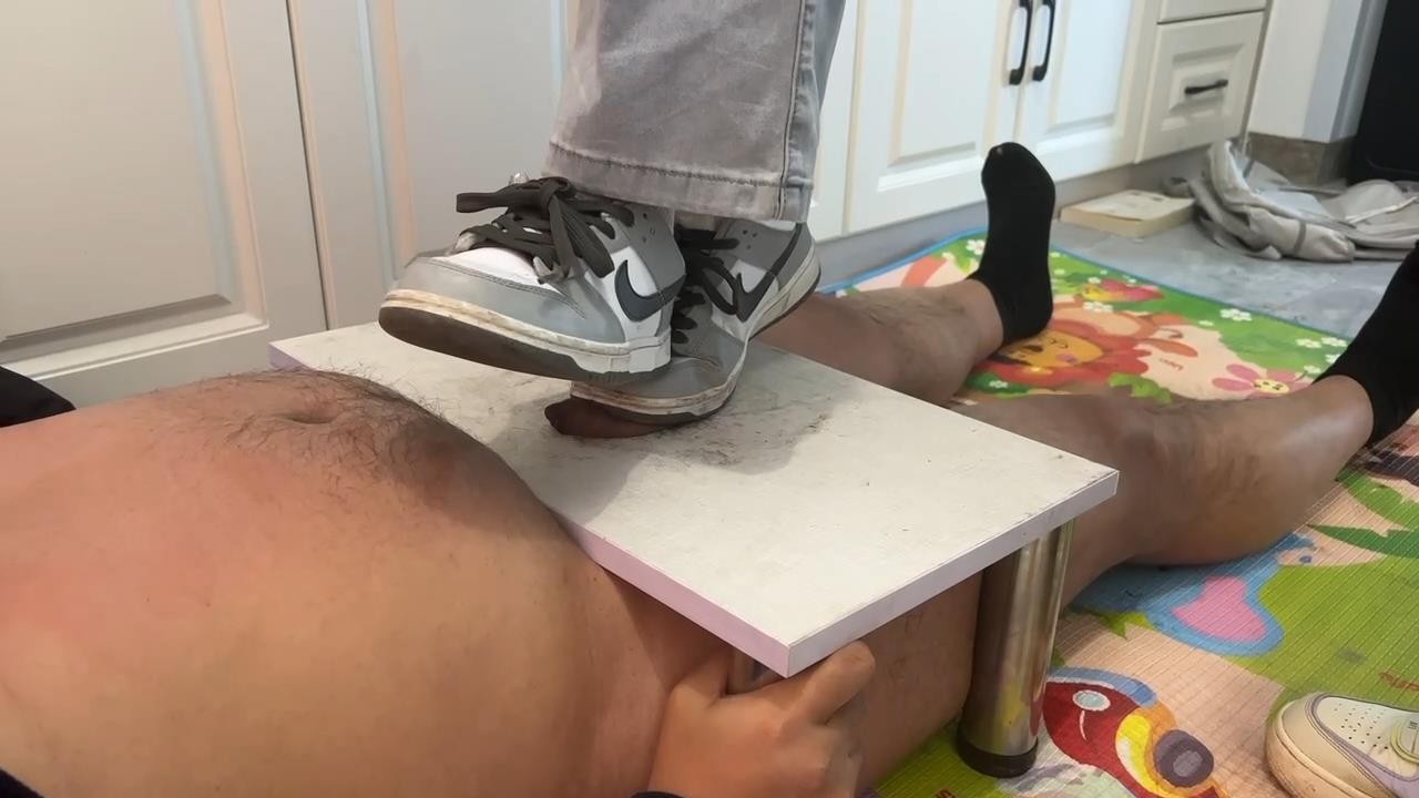 audb2khmmbn.jpg audb2khmmbn.jpg