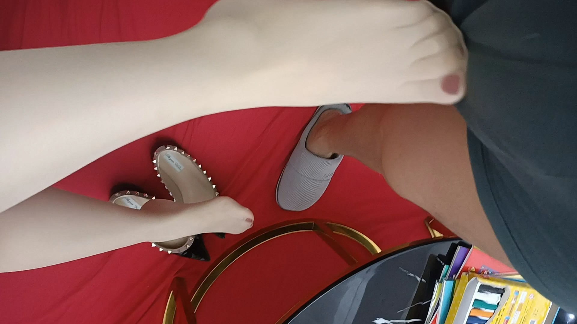 1hitxlyr41y.jpg 1hitxlyr41y.jpg