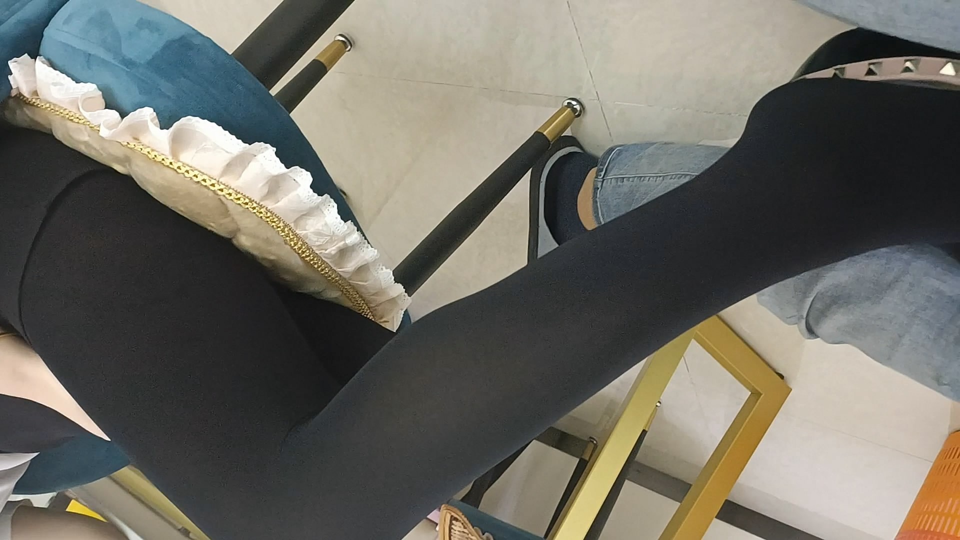 txkfg2m4igv.jpg txkfg2m4igv.jpg