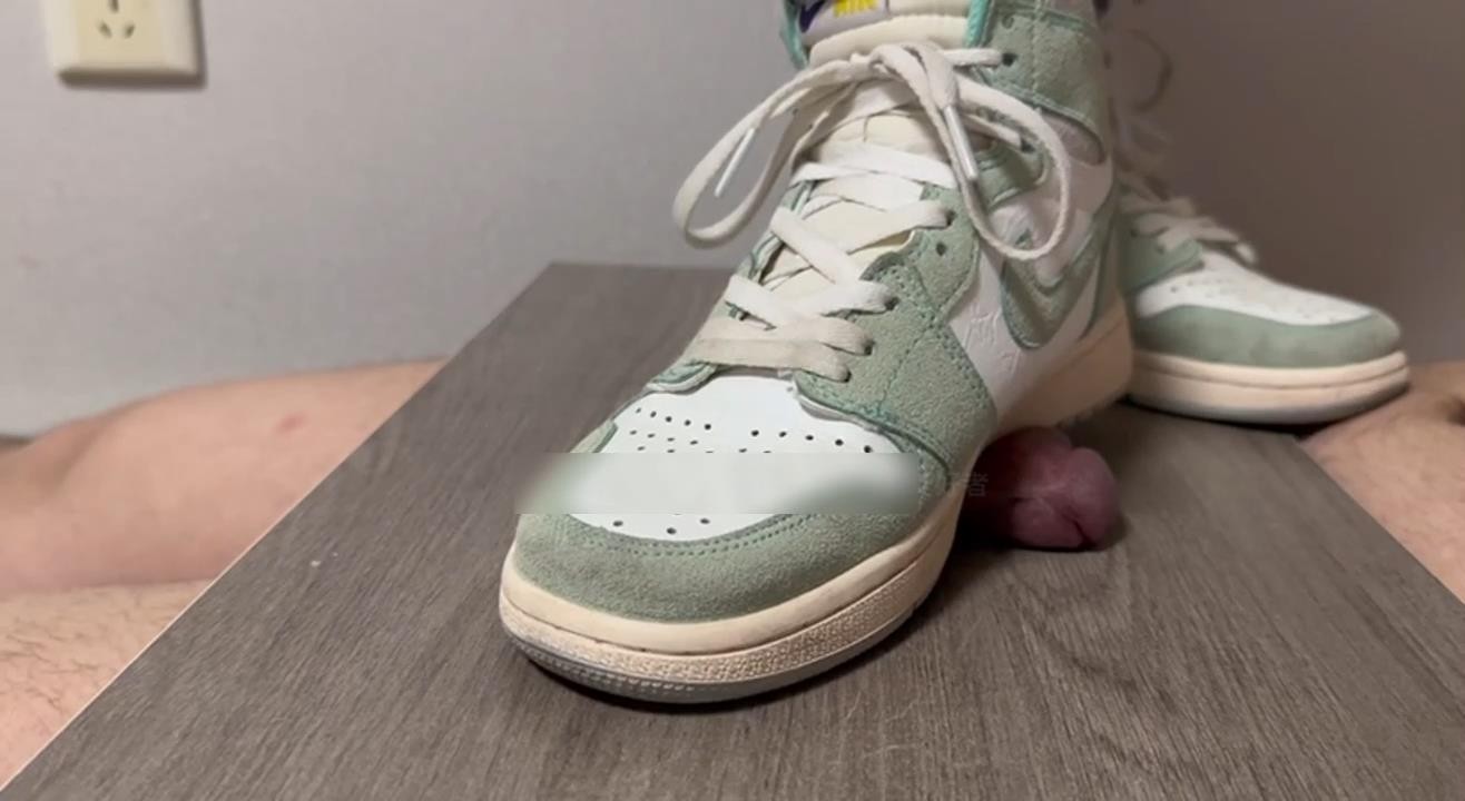 dpql1gnq2mc.jpg dpql1gnq2mc.jpg