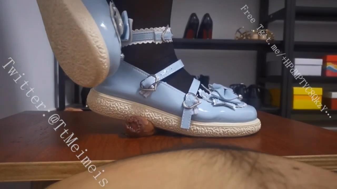 w1vf0ixcrug.jpg w1vf0ixcrug.jpg