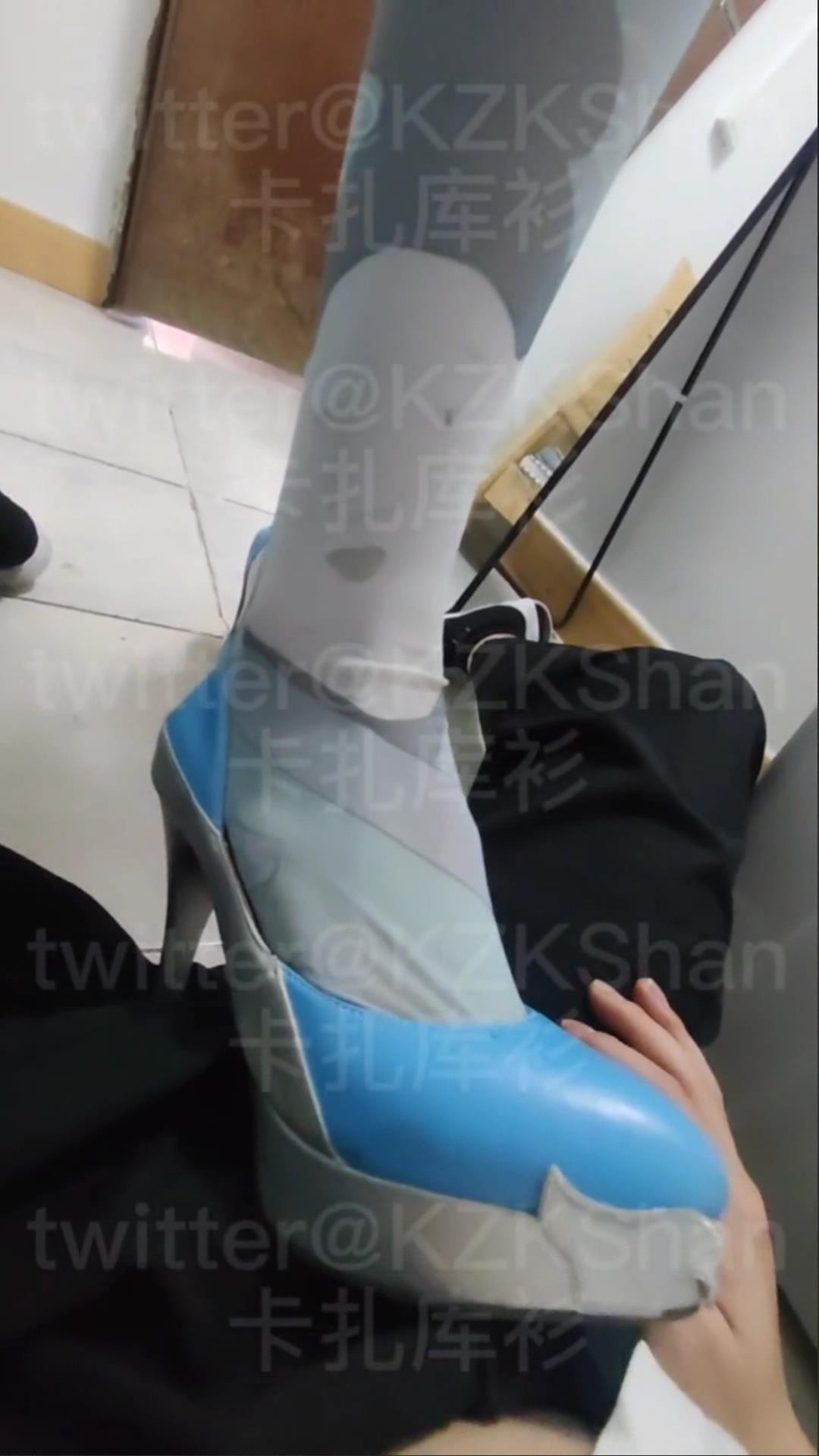 mqz4mq3mjlt.jpg mqz4mq3mjlt.jpg