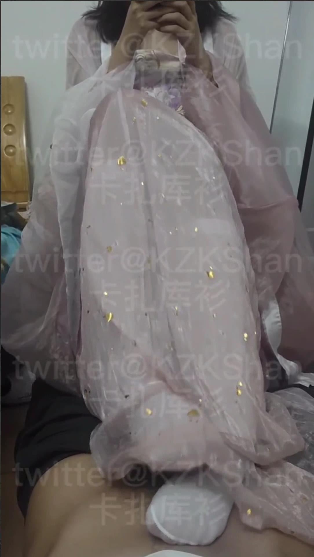 duwrbobipqv.jpg duwrbobipqv.jpg