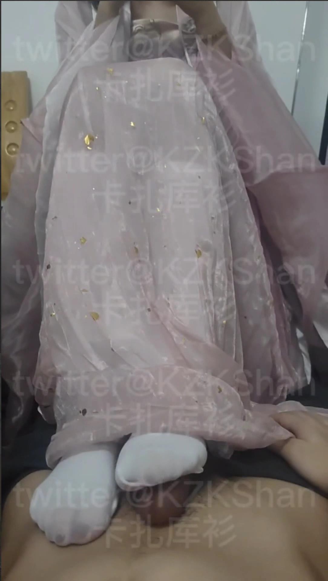 akdnrf4q040.jpg akdnrf4q040.jpg