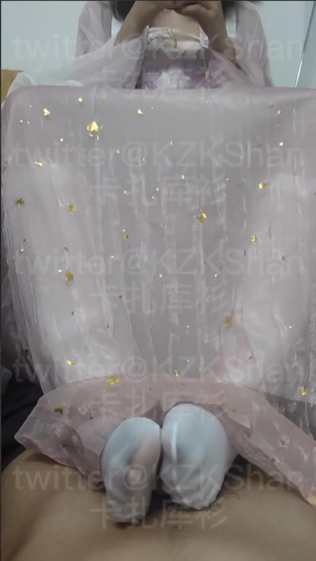 kilkjiv4ksm.jpg kilkjiv4ksm.jpg