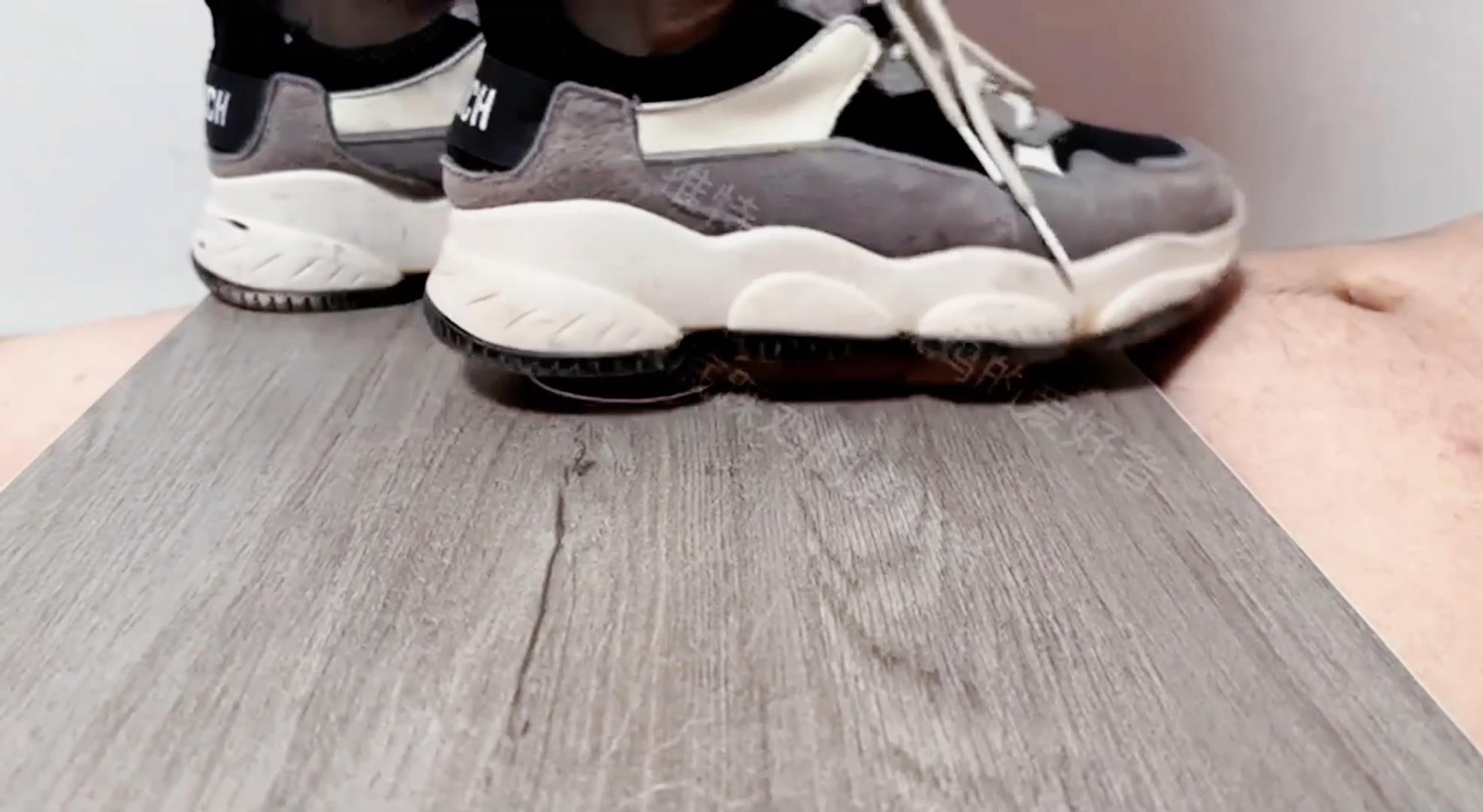 f1fb4of03eo.jpg f1fb4of03eo.jpg