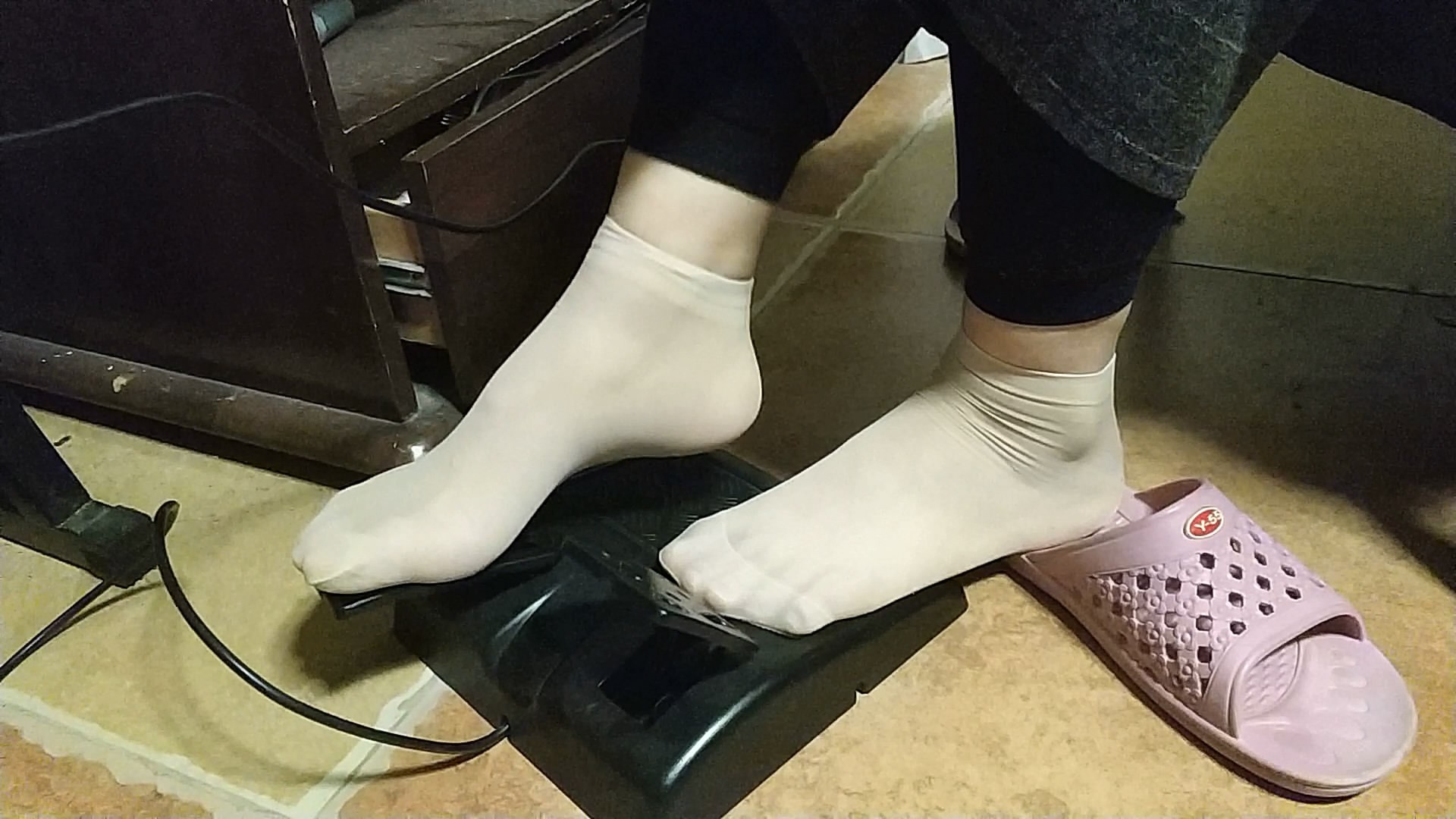 l5ifux123hr.jpg l5ifux123hr.jpg