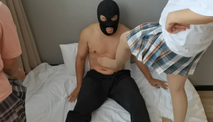 1mxheobl0v3.jpg