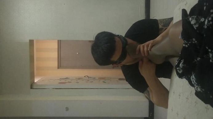 eyjo0cjxo1r.jpg