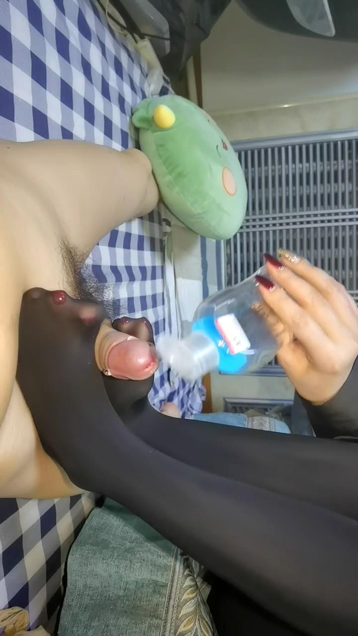 stqw01p2pva.jpg stqw01p2pva.jpg