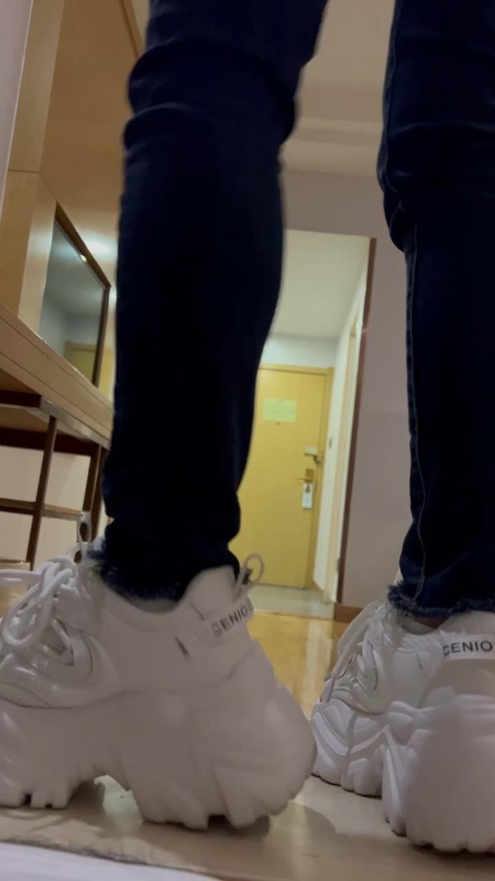 5jqxenr23ae.jpg 5jqxenr23ae.jpg