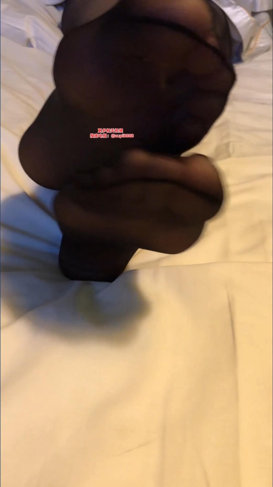 v3ijggiwxbb.jpg v3ijggiwxbb.jpg