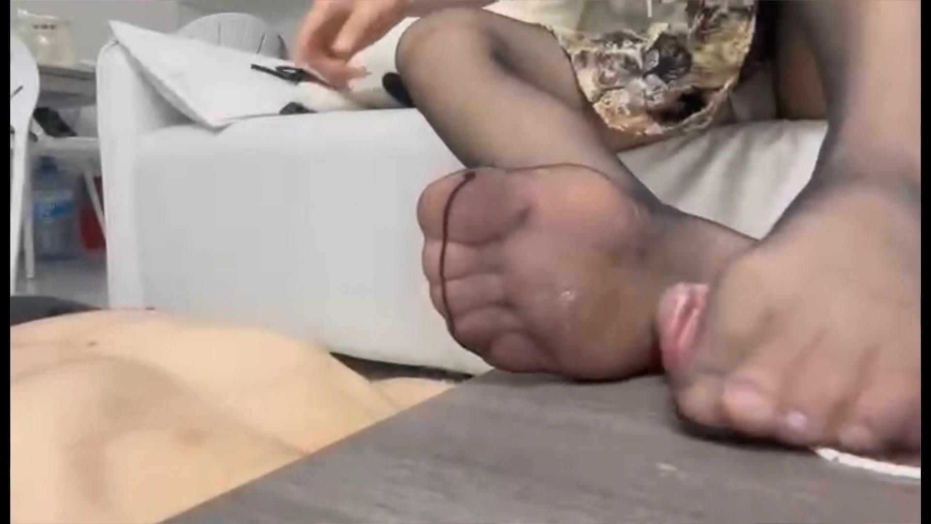 4ba4t1uggzk.jpg 4ba4t1uggzk.jpg