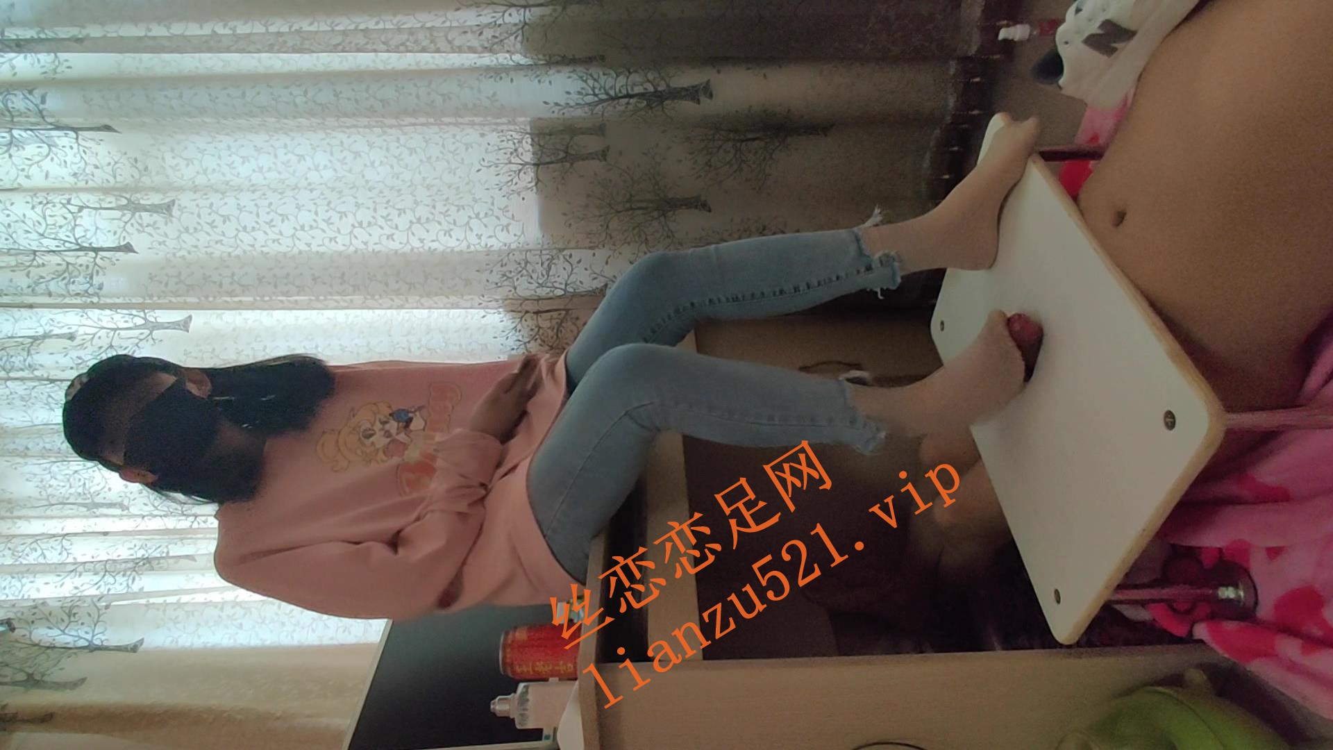 ddnkvkn1aua.jpg ddnkvkn1aua.jpg