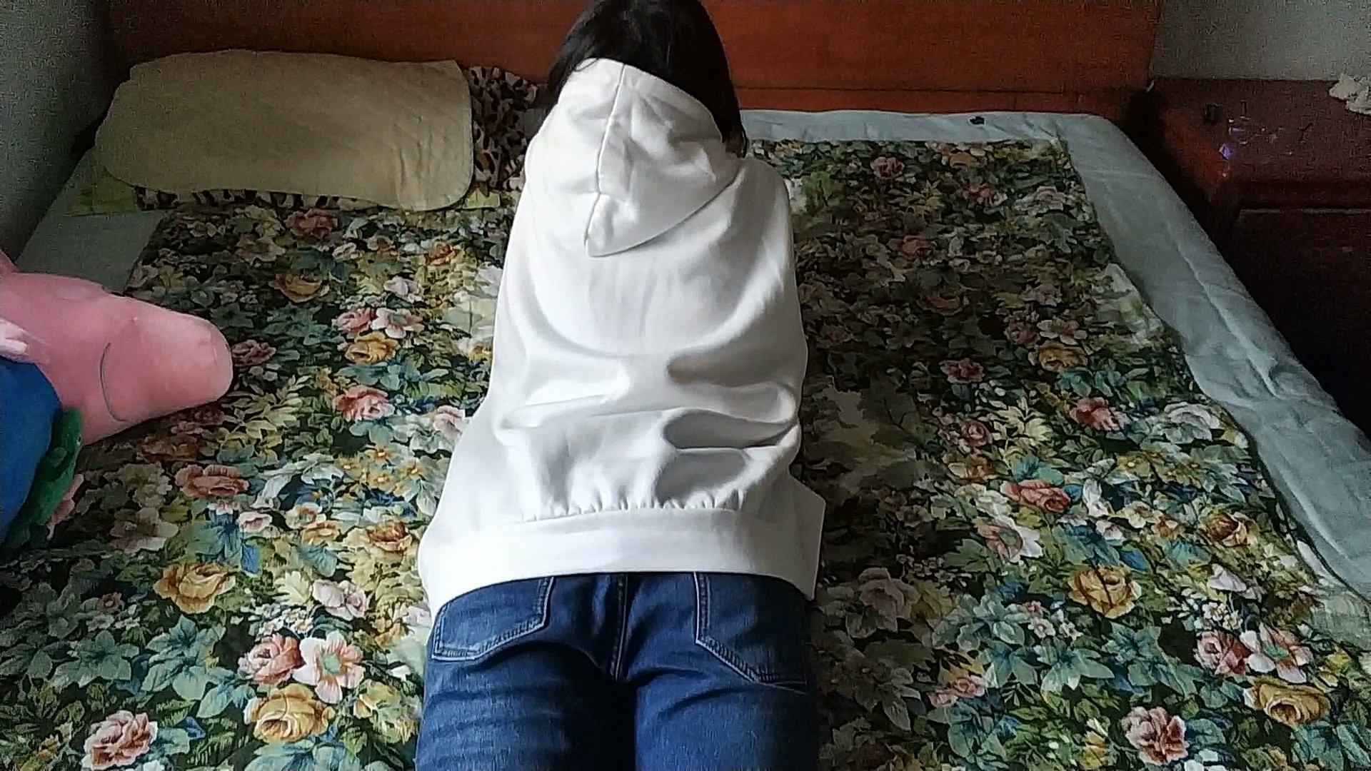 jshkmy2uioq.jpg jshkmy2uioq.jpg