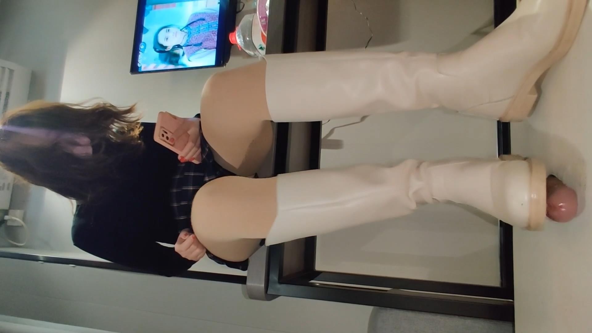 d5qj3dyt3xx.jpg d5qj3dyt3xx.jpg