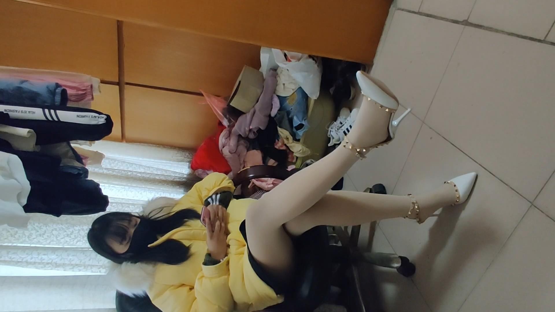 s4jmwc3zjfp.jpg s4jmwc3zjfp.jpg