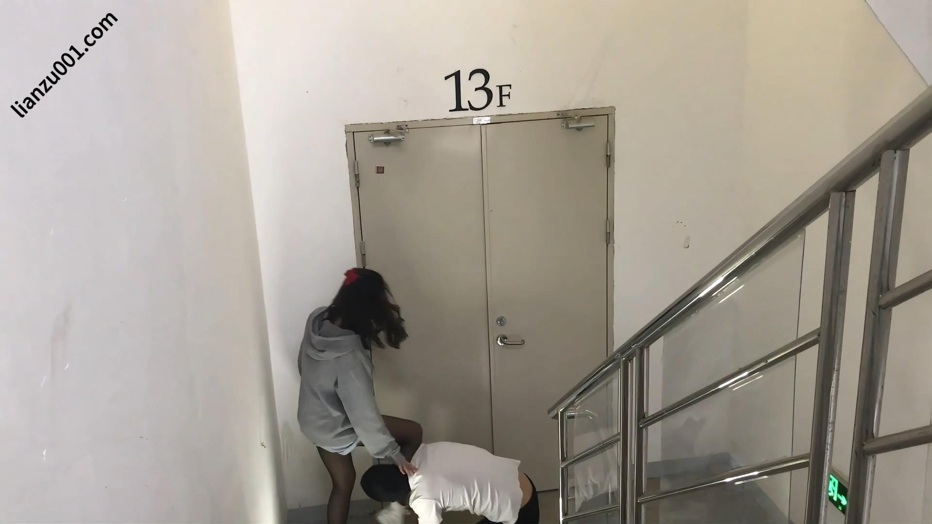 e0jm2sa1ytq.jpg e0jm2sa1ytq.jpg