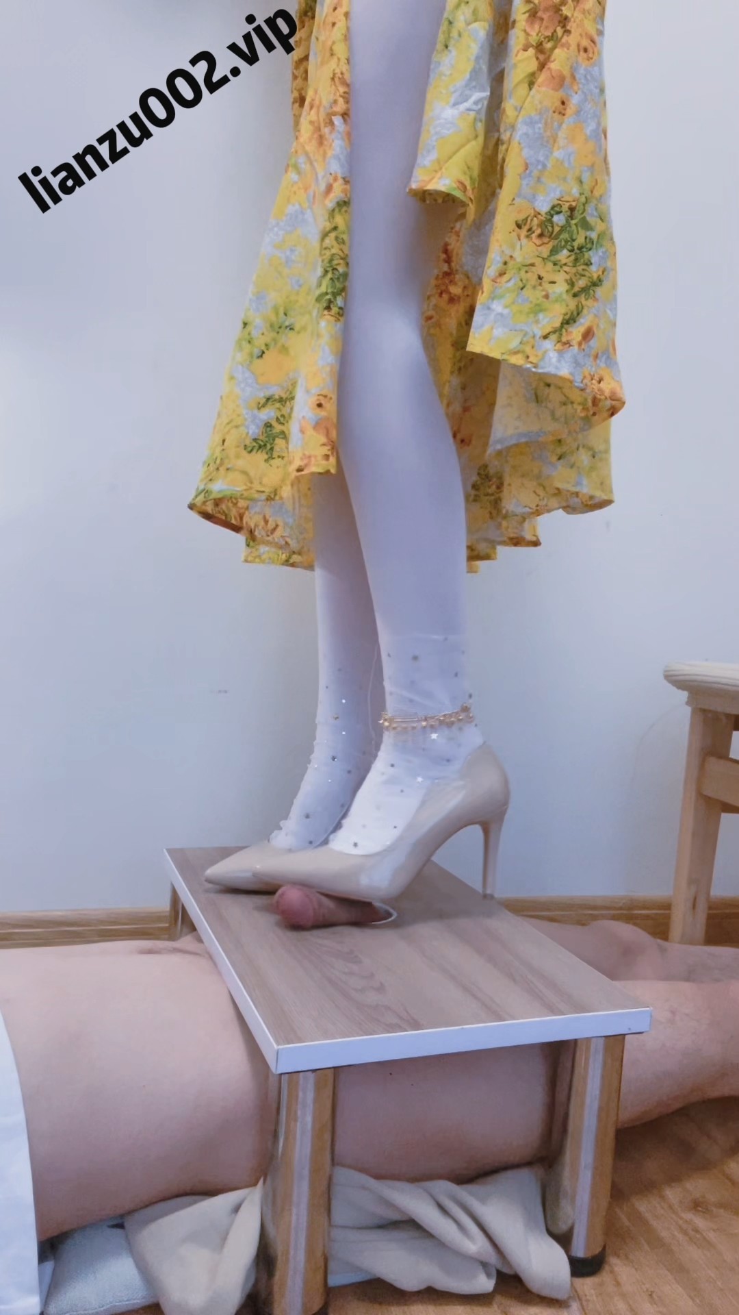 4dapxbzh44f.jpg 4dapxbzh44f.jpg