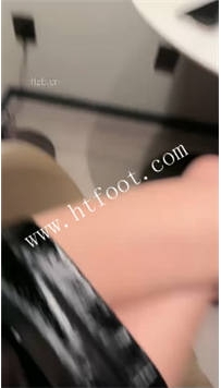 TL42413 糯糯】甲方高管踩踏耳光虐如37分钟