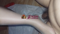 雷克萨斯上班的美女销售用黑丝给我足交 最后撸射 超高清