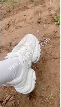TL46068 孤傲女帝】户外泥坑虐62分钟