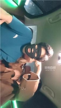 【调教视频】【萝莉收割机】车内白袜玩哥哥 JS260119-29