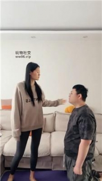 【调教视频】【埋汰】瑜伽裤女神S-玉足碾压踩家奴 JS241221-28