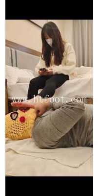 30078  淼淼学妹裸足深喉坐脸