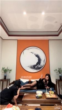 【调教视频】【兰主人】女老板茶室玩下属 bf60697