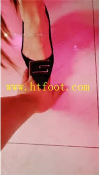TL30533 德意户外】黑玫瑰熟女自带女王气质32分钟