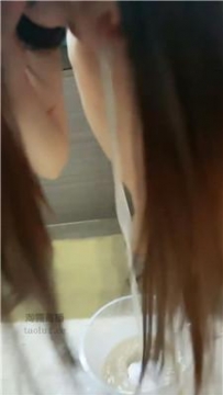 【调教视频】【西北傻子】素人技师S-重口喂食场 JS250821-8