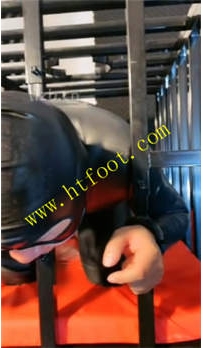 TL40997 靴嘉倪】调教31分钟