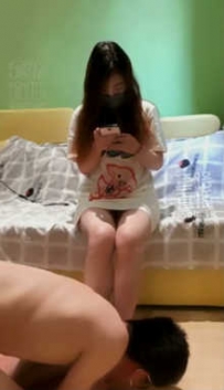 TL7342 Fiona 调狗舔鞋底舔脚深喉
