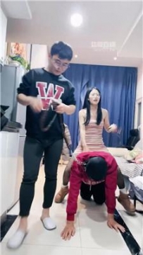 【调教视频】【狠心小妈】情侣主狠玩废物奴 JS251123-41