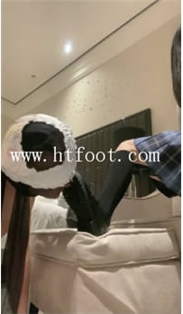 TL16395 阿月SJK制服学姐欺负弟弟60分钟