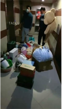 TL26647 罗宾】两苦力狗比来给我搬家57分钟
