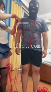 ZB9926 铃兰-120斤少女挑战180斤狗44分钟