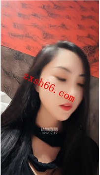 TLZB26126御灵-调小骚裸足舔脚圣水不断喂食36分