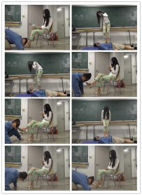 【艾彩原创】OO后美女金高跟凉鞋践踏