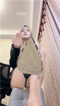 【第一视角】【啊晴】裸足寸止    251024-3