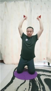 【调教视频】【依然大大】顶高跟鞋-罚跪指压板 JS251108-2