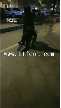 TL17795 诺曦S热搜户外遛狗引围观当着群众语言羞辱辱骂史上最刺激29分钟