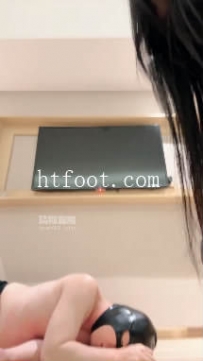 ZB9673 妮蔻--数据线鞭打27分钟